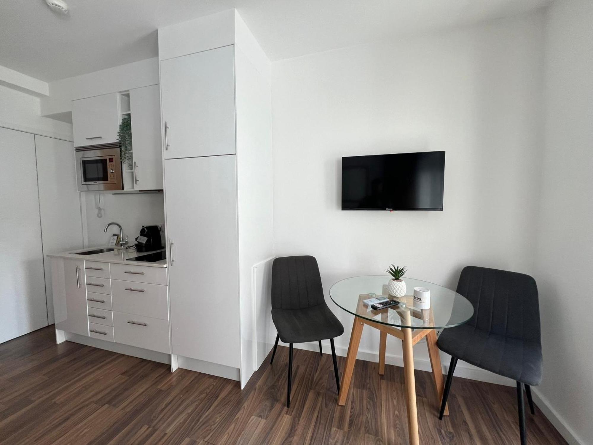 Almada Studios & Suites 波尔图 外观 照片