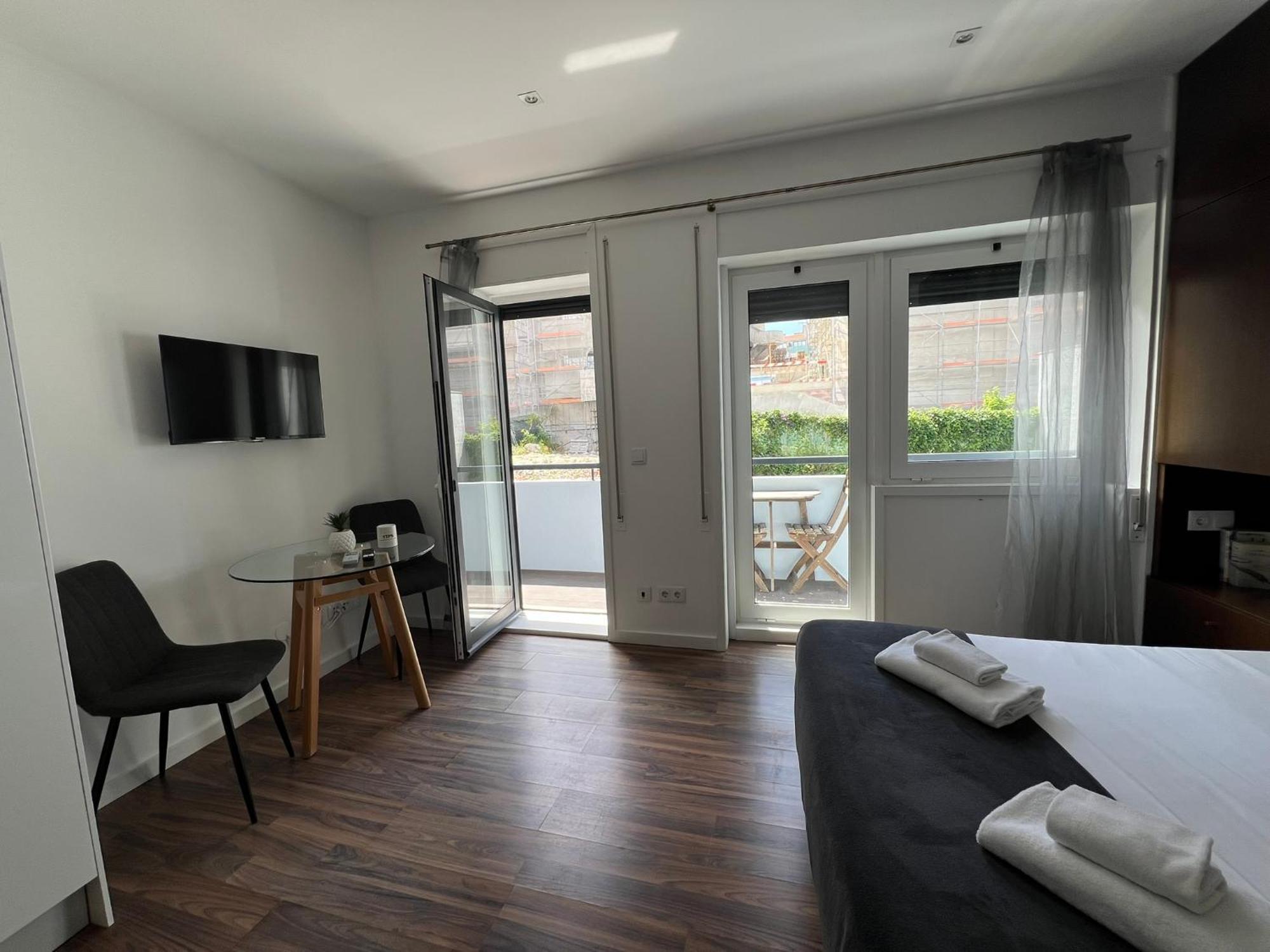 Almada Studios & Suites 波尔图 外观 照片