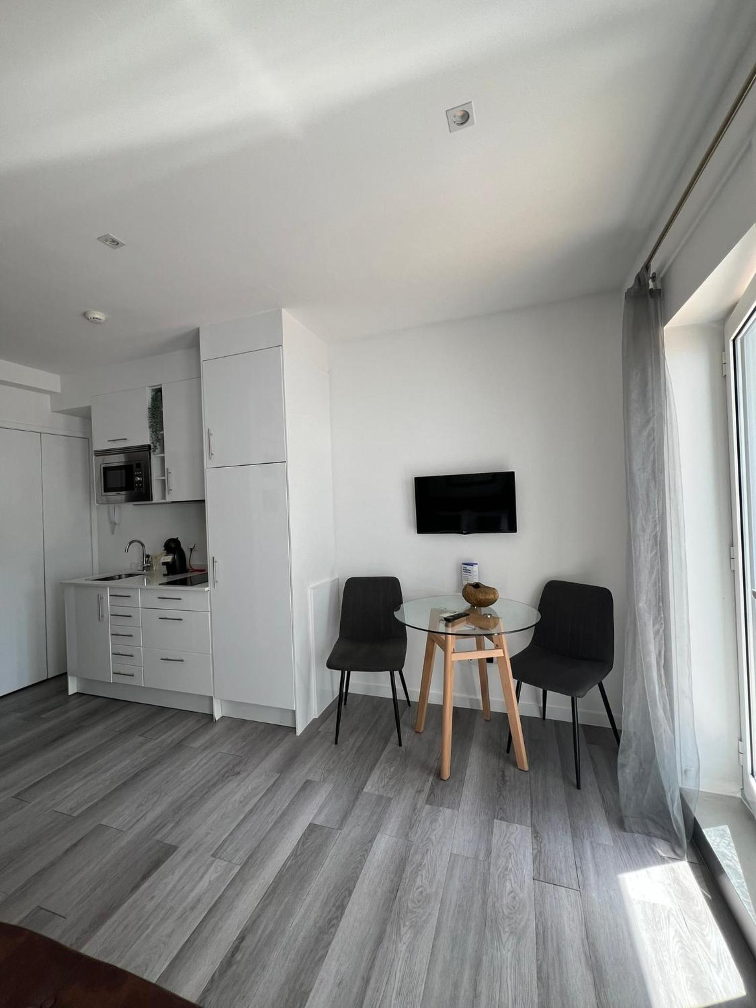 Almada Studios & Suites 波尔图 外观 照片