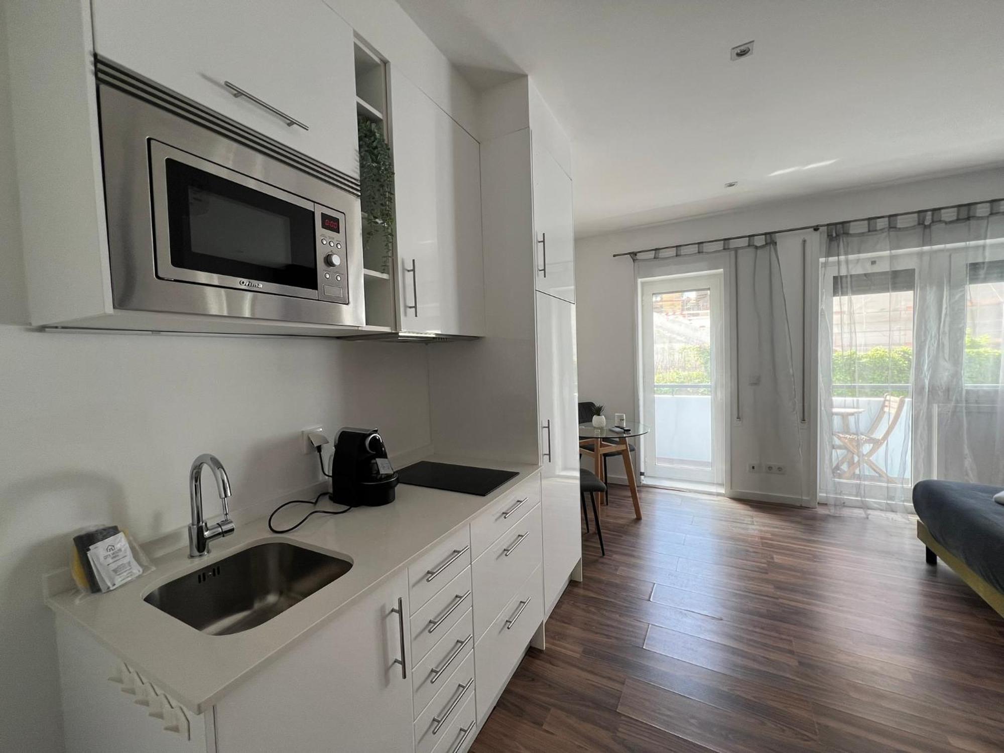 Almada Studios & Suites 波尔图 外观 照片