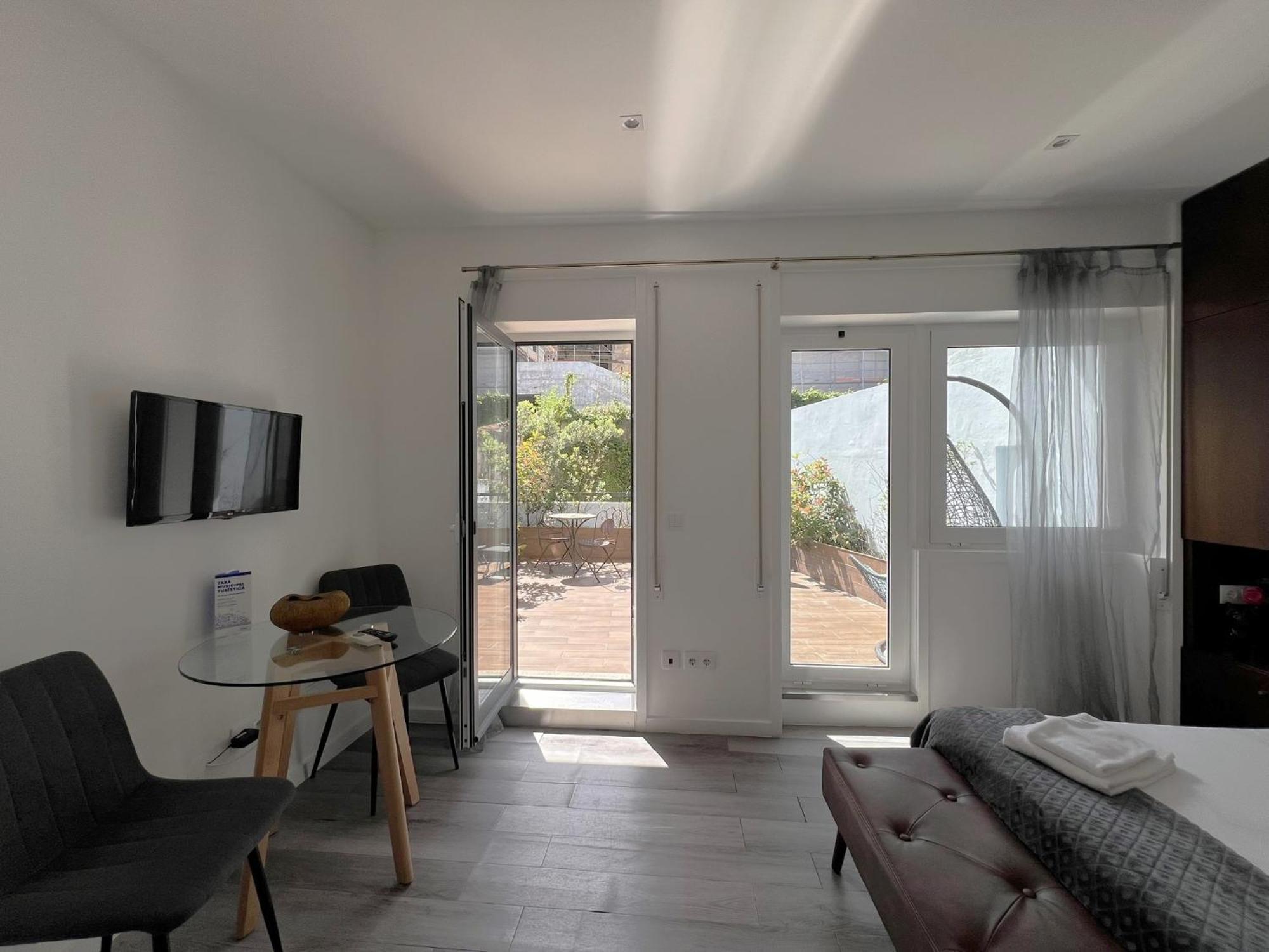 Almada Studios & Suites 波尔图 外观 照片